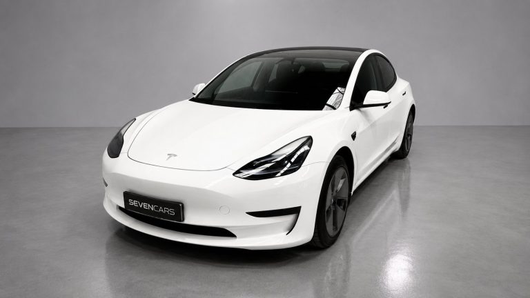Tesla Model 3 RWD
