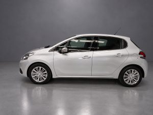 Peugeot 208 1657KHV · foto 05